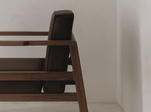 Load image into Gallery viewer, Silleta Ess__01/